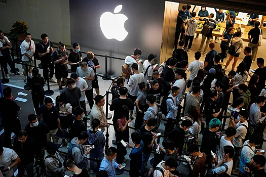 Apple раздаст по 90 долларов пользователям iPhone 